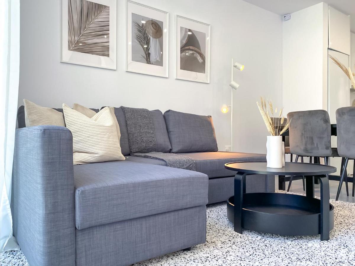 Phaedrus Living Limnaria Luxury Flat Vine 121 Apartment Paphos Bagian luar foto